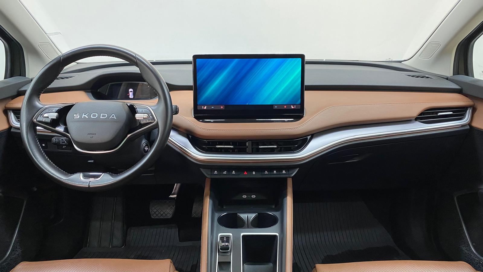 SKODA ENYAQ 10